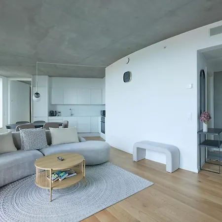 דירה With Amazing View & Free Parking